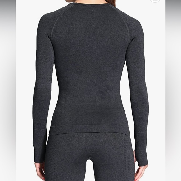 ✨FREE WITH ANY $30 PURCHASE✨ Workout Long Sleeve Shirts for Gym Yoga Running Top - Picture 4 of 11